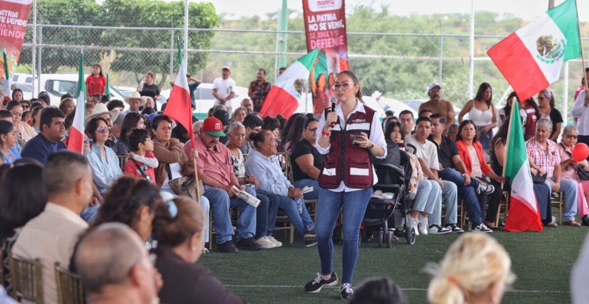 Vero Díaz encabeza asamblea informativa en Apozol, Zacatecas