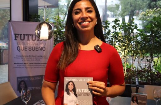 Marybel Villegas presenta su libro Futuro, el Quintana Roo que sueño