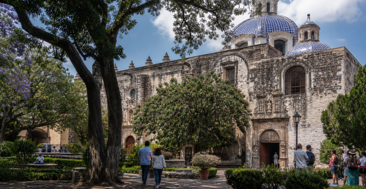 Exconvento del Carmen y plaza historica de San Angel