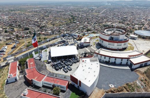 Instalaciones del C5i de Zacatecas vistas desde el aire, sede del foro sobre construcción de paz